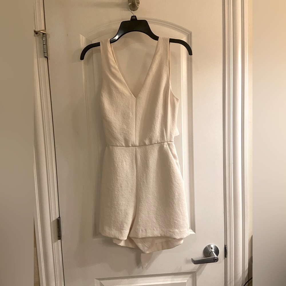 Aritzia back tie romper